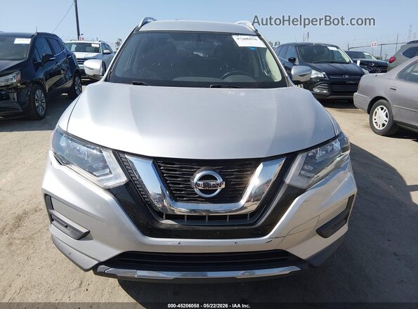 JN8AT2MV8HW277604 2017 NISSAN ROGUE Серебряный Вид щитка приборов