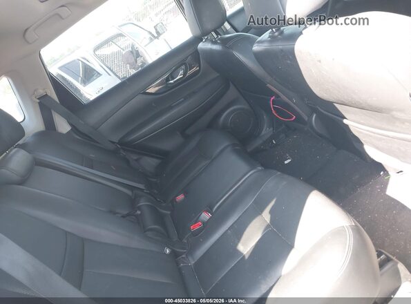 JN8AT2MV8JW352906 2018 NISSAN ROGUE Black 