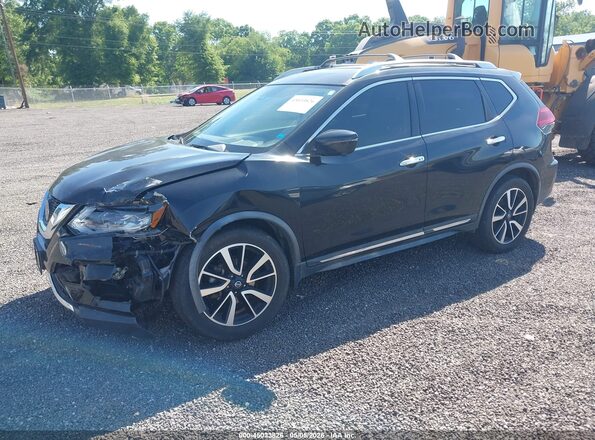 JN8AT2MV8JW352906 2018 NISSAN ROGUE Black 