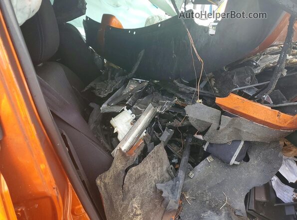 JN8AT2MV9LW104859 2020 NISSAN ROGUE Оранжевый Вид салона спереди