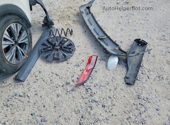 JN8AT3BA0MW017827 2021 NISSAN ROGUE White 