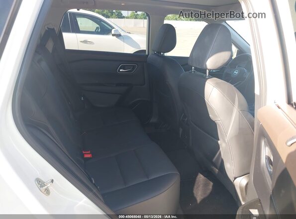 JN8AT3BA3MW017515 2021 NISSAN ROGUE White VIN sticker view