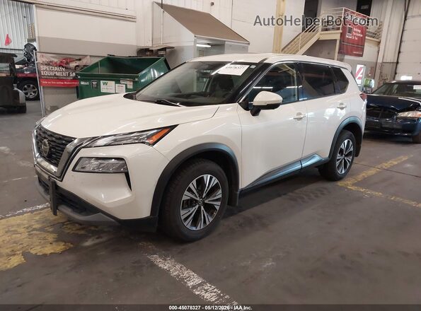 JN8AT3BB1MW227541 2021 NISSAN ROGUE Белый Передняя левая четверть