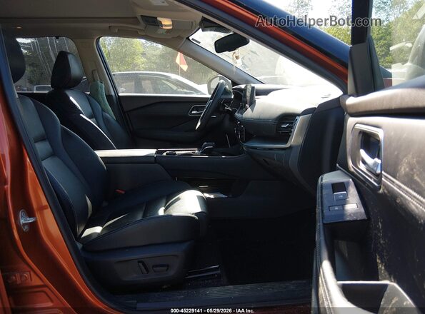 JN8AT3CBXMW200174 2021 NISSAN ROGUE Orange Вид салону спереду