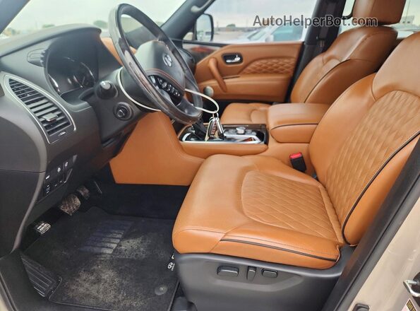 JN8AZ2BEXP9302713 2023 INFINITI QX80 Beige Вид салону спереду