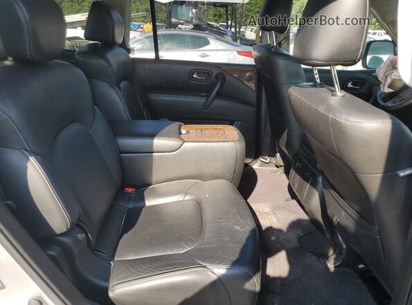 JN8AZ2NF5G9610313 2016 INFINITI QX80 Серебряный Вид задней части салона