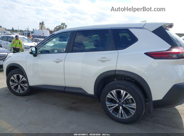 JN8BT3BA8PW415439 2023 NISSAN ROGUE Белый 