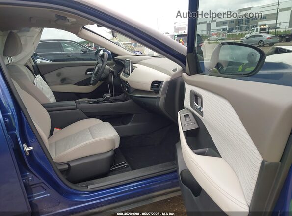 JN8BT3BAXPW002664 2023 NISSAN ROGUE Синий Вид салона спереди