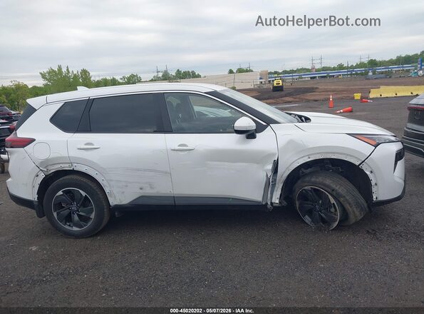 JN8BT3BB0SW151277 2025 NISSAN ROGUE White Widok wnętrza z tyłu