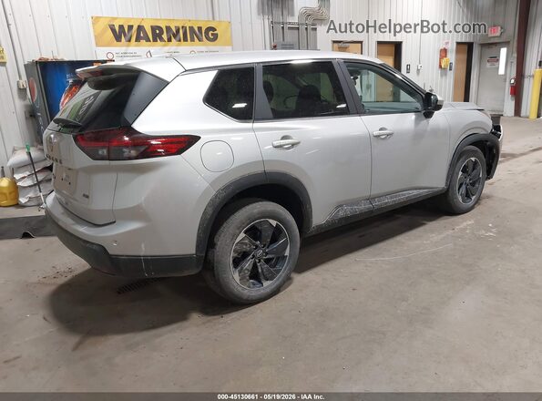 JN8BT3BB7SW421668 2025 NISSAN ROGUE Silver 
