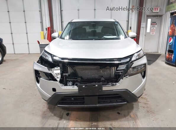 JN8BT3BB7SW421668 2025 NISSAN ROGUE Silver 