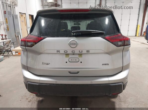 JN8BT3BB7SW421668 2025 NISSAN ROGUE Silver 
