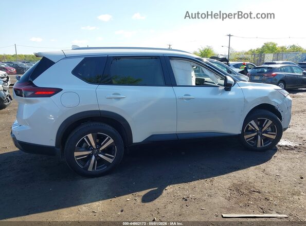 JN8BT3CB3SW420547 2025 NISSAN ROGUE White Vista interior trasera