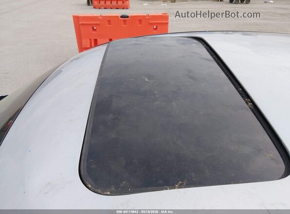 JN8CS1MW4HM415200 2017 INFINITI QX70 Silver Front view