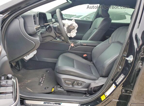 JTDAAAAF2T3043901 2026 TOYOTA LE Black წინა სალონის ხედი
