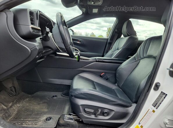 JTDAAAAF5P3016875 2023 TOYOTA CROWN White Vista interior delantera