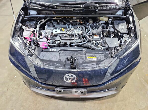 JTDACAAU8T3077981 2026 TOYOTA PRIUS Black Vista del compartimento del motor