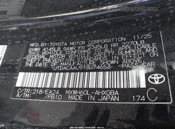 JTDACAAU9T3074653 2026 TOYOTA PRIUS Black Vista del compartimento del motor