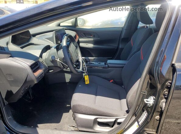JTDACACU6T3055216 2026 TOYOTA PRIUS Black წინა სალონის ხედი