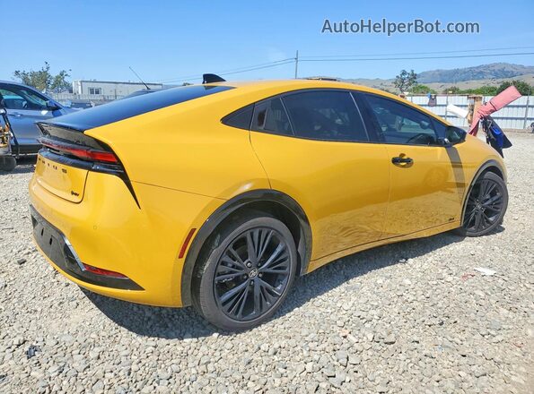 JTDADABU6T3034591 2026 TOYOTA PRIUS Yellow Задня права чверть