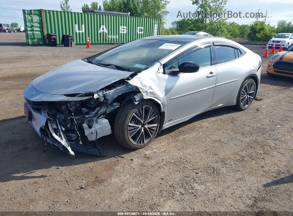 JTDADABU8R3014433 2024 TOYOTA PRIUS Silver წინა მარცხენა ხედი სამი მეოთხედიდან