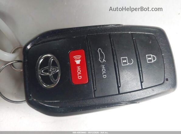 JTDAFAAF4P3000572 2023 TOYOTA CROWN Red Widok deski rozdzielczej