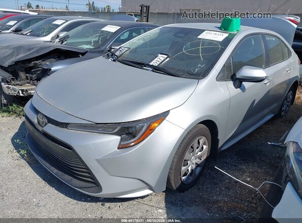 JTDB4MEE1T3034587 2026 TOYOTA COROLLA Silver Przód lewy