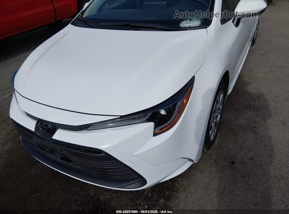 JTDB4MEE9RJ016486 2024 TOYOTA COROLLA White Դիմացի տեսք