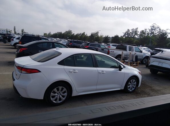 JTDB4MEE9RJ016486 2024 TOYOTA COROLLA White Սալոնի հետևի տեսք