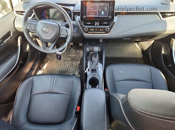 JTDBAMDEXN3006302 2022 TOYOTA COROLLA Silver Widok deski rozdzielczej