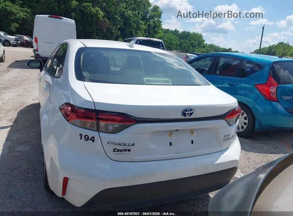 JTDBCMFE0RJ033386 2024 TOYOTA COROLLA White 