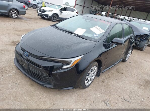 JTDBCMFE2S3069137 2025 TOYOTA COROLLA Black Առջևի ձախ երեք քառորդ տեսարան