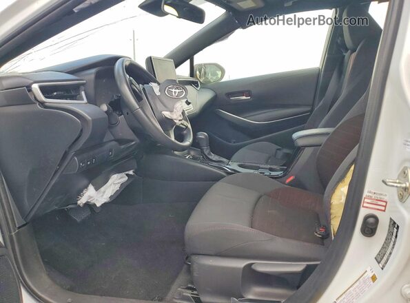 JTDBCMFE3RJ030790 2024 TOYOTA LL White Vista interior delantera
