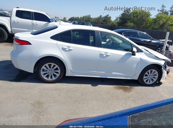 JTDBCMFE4T3131011 2026 TOYOTA COROLLA HYBRID White Vista interior de 360 grados