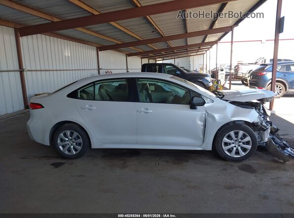 JTDBCMFE5SJ043756 2025 TOYOTA COROLLA White Սալոնի 360 աստիճան տեսք
