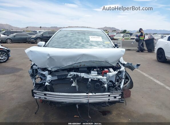 JTDBCMFE5SJ045295 2025 TOYOTA LL White Դիմացի տեսք