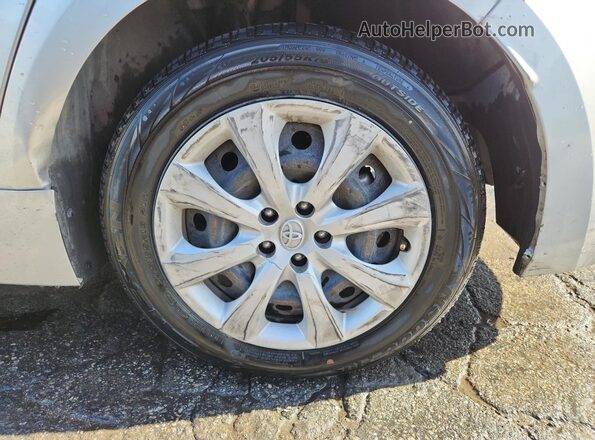 JTDBCMFE6PJ009266 2023 TOYOTA COROLLA Silver 
