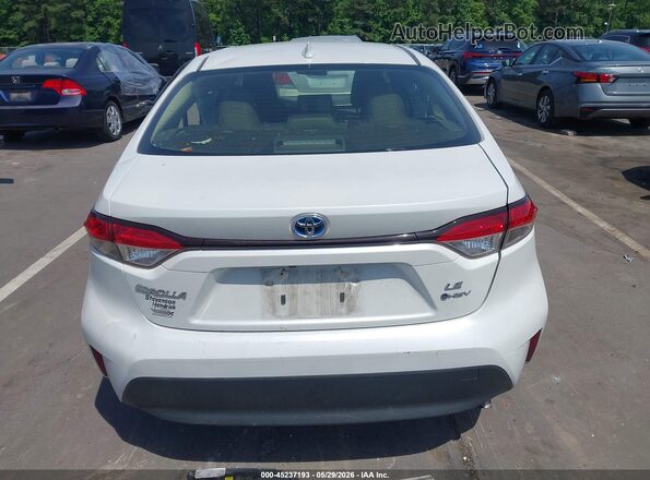 JTDBCMFE7S3070123 2025 TOYOTA COROLLA White 