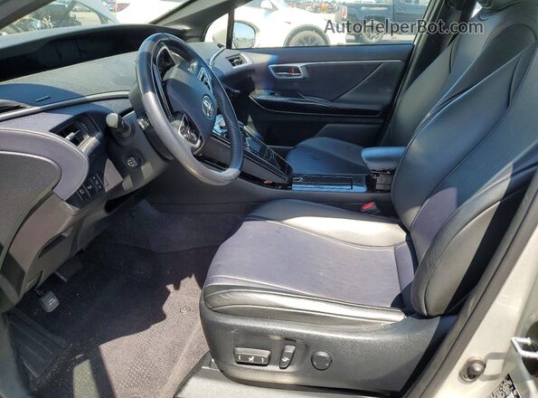 JTDBVRBD2KA005924 2019 TOYOTA MIRAI Silver Widok wnętrza z przodu