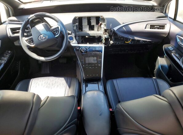 JTDBVRBD2KA005924 2019 TOYOTA MIRAI Silver Widok deski rozdzielczej