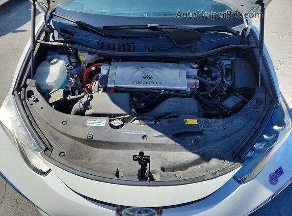 JTDBVRBD5JA004698 2018 TOYOTA MIRAI White Вид задньої частини салону