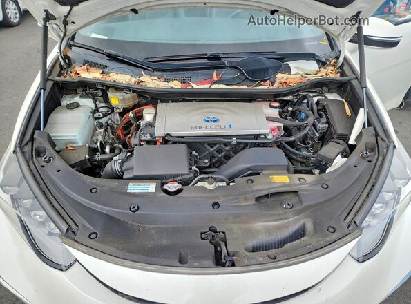 JTDBVRBD9JA003912 2018 TOYOTA MIRAI White უკანა სალონის ხედი