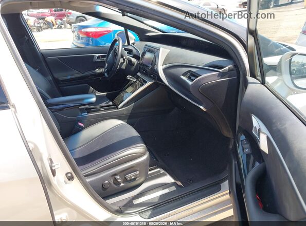 JTDBVRBD9KA006505 2019 TOYOTA MIRAI Silver წინა სალონის ხედი