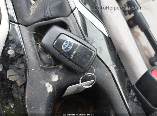 JTDEAMDE9MJ010252 2021 TOYOTA COROLLA Red Widok deski rozdzielczej