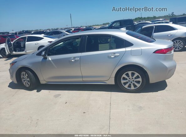 JTDEPMAE5NJ210095 2022 TOYOTA COROLLA Серебряный Панорамный вид салона 360°