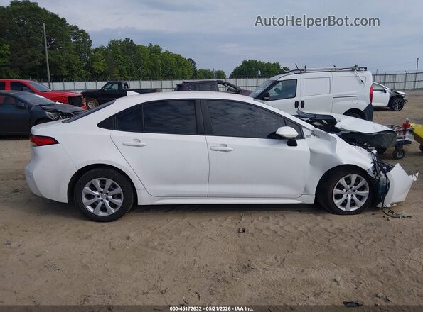 JTDEPMAE6MJ133154 2021 TOYOTA COROLLA White Widok wnętrza z tyłu