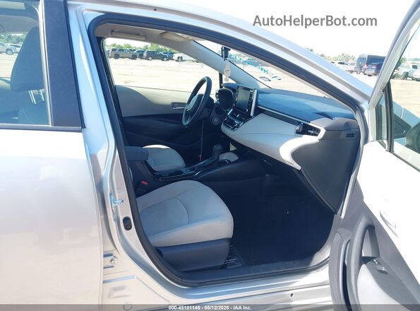 JTDEPRAE4LJ034683 2020 TOYOTA LL Silver Widok wnętrza z przodu