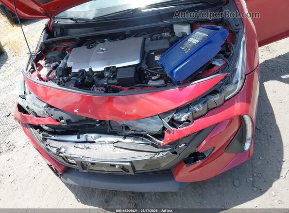 JTDKAMFPXN3222987 2022 TOYOTA PRIUS PRIME Red Front view