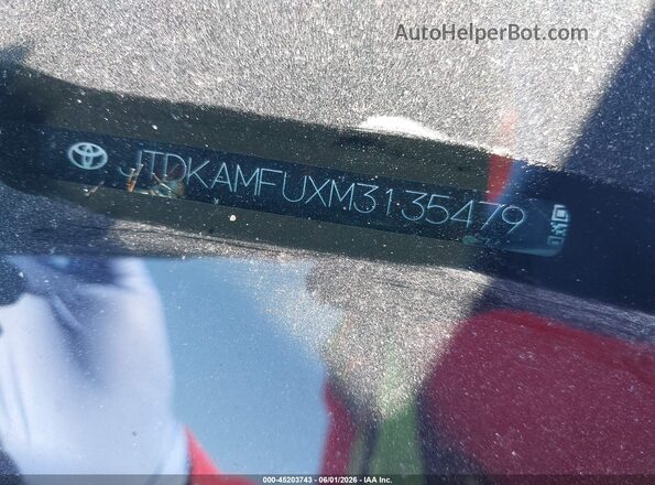 JTDKAMFUXM3135479 2021 TOYOTA PRIUS Серебряный Вид подкапотного пространства