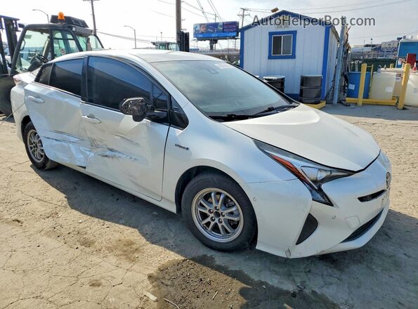JTDKARFU2J3067185 2018 TOYOTA PRIUS White 